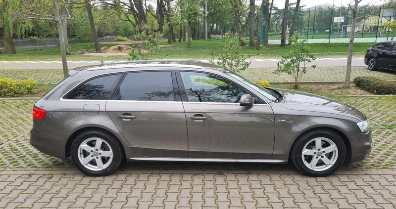 Audi A4 cena 47900 przebieg: 212300, rok produkcji 2014 z Lublin małe 742